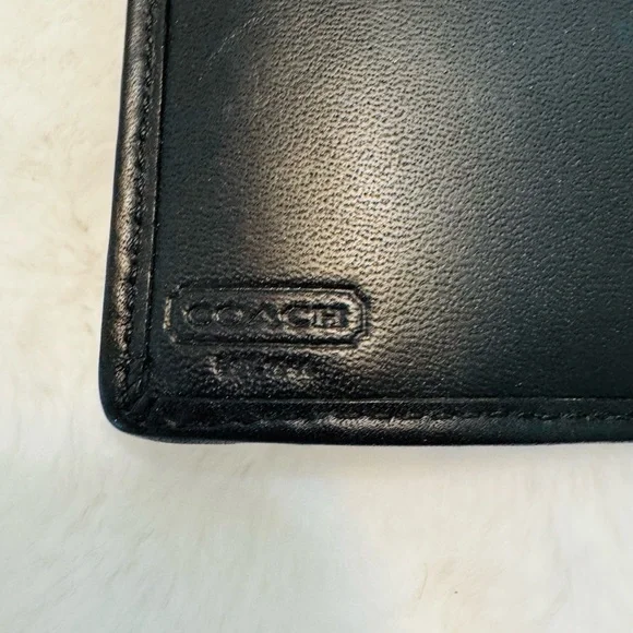 Coach Black and Gray Monogram Patterned Wallet - Picture 5 of 6